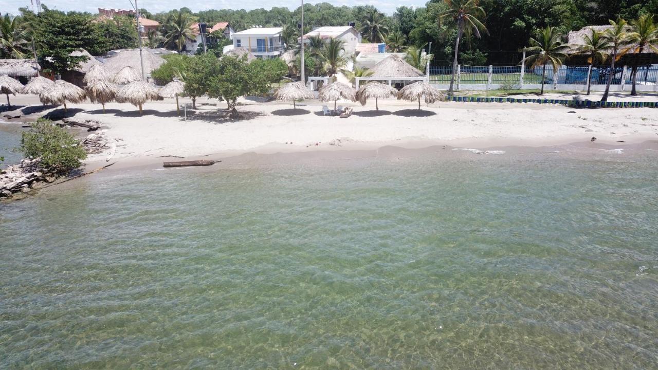 Hotel Cabana Playa Danray Coveñas エクステリア 写真